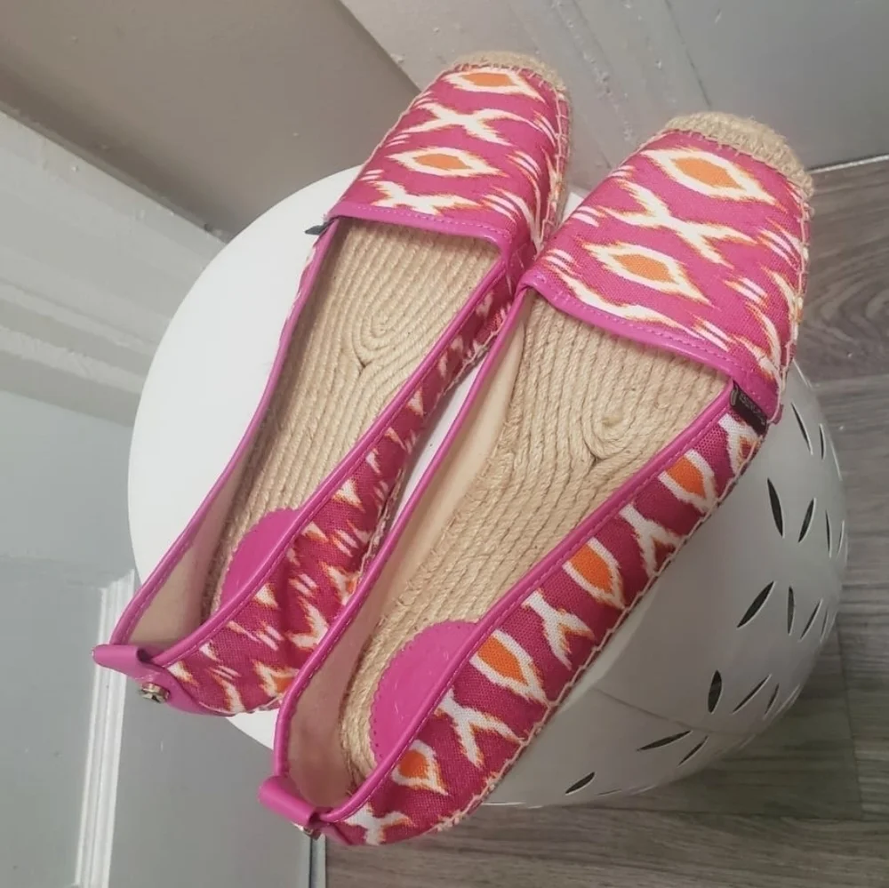 C. Wonder Pink Espadrille Flats Size 8M🌴✌️
